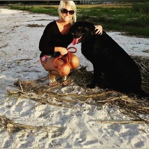 Meet your Posher, Lauren